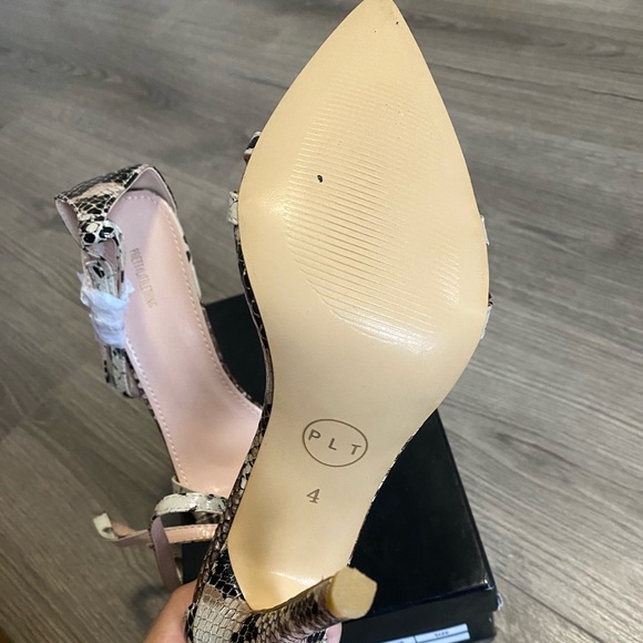 Strappy snake skin heels . - Picture 3 of 5